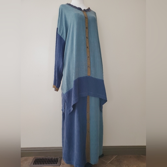 Joey Bisque Vintage Skirt Set - Picture 5 of 14